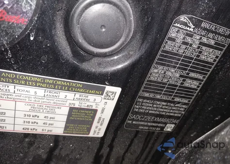 2021 Jaguar F-Pace Svr P550 Awd Automatic z USA, uszkodzony, nr VIN SADCZ2EEXMA682344